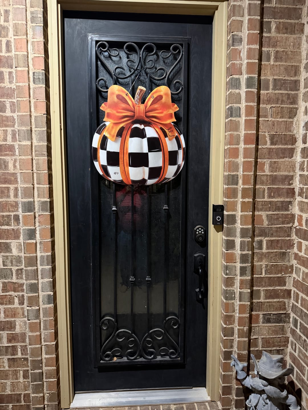 Customer photo review of Elegant Checkered Pumpkin Door Hanger