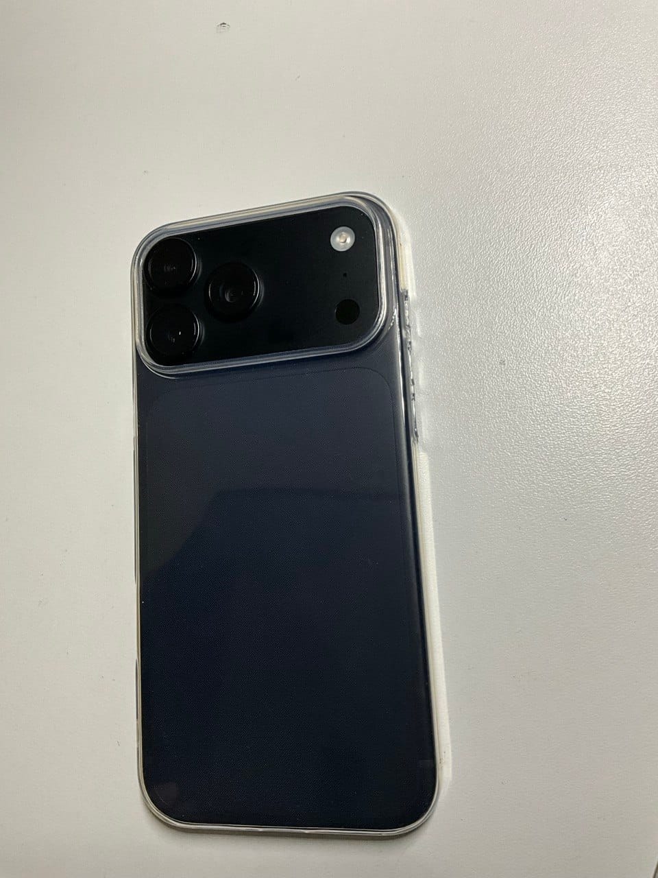 Customer photo review of arktis iPhone 18 Pro Max ZERO Case