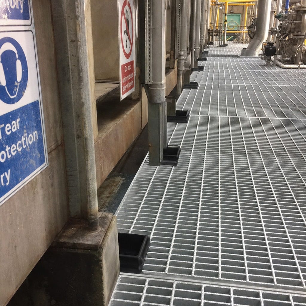 Customer photo review of Grating Feet Insert 500mm Spacing for Mesh Grating