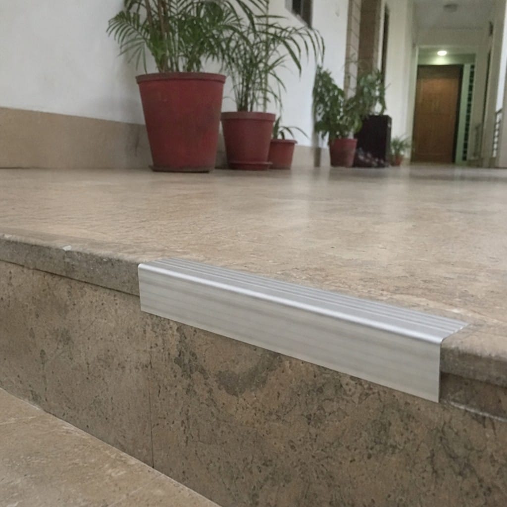 Customer photo review of Castellated Ramp Back Stair Nosing 3mm 71mm Tread Aluminium