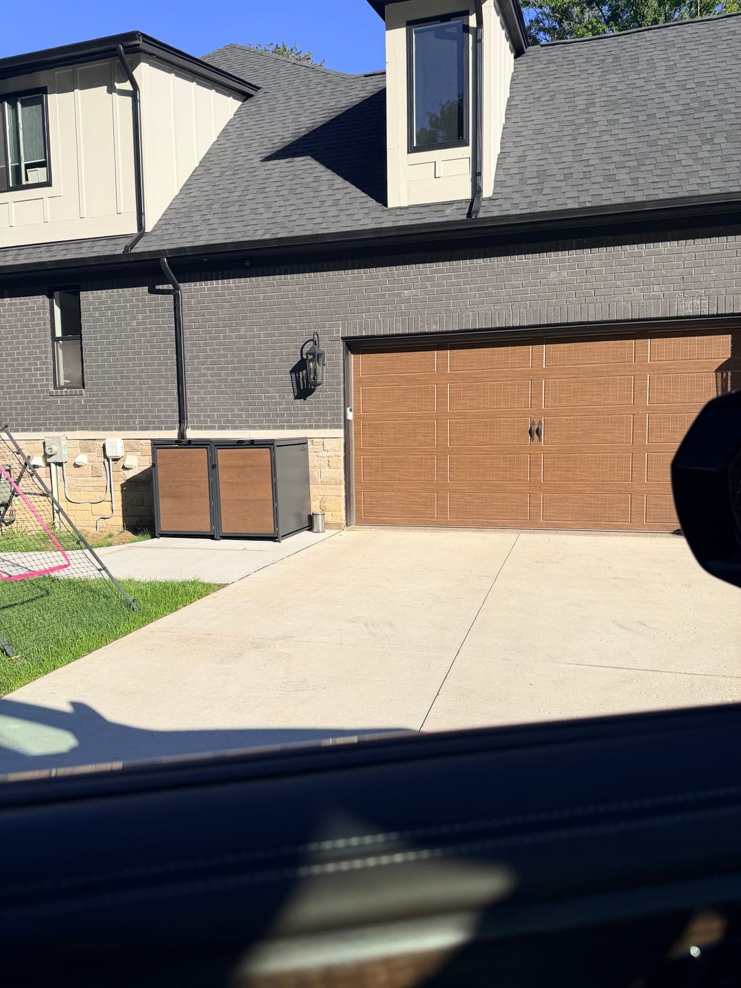 Customer photo review of MisterBin® Garbage Bin Enclosure