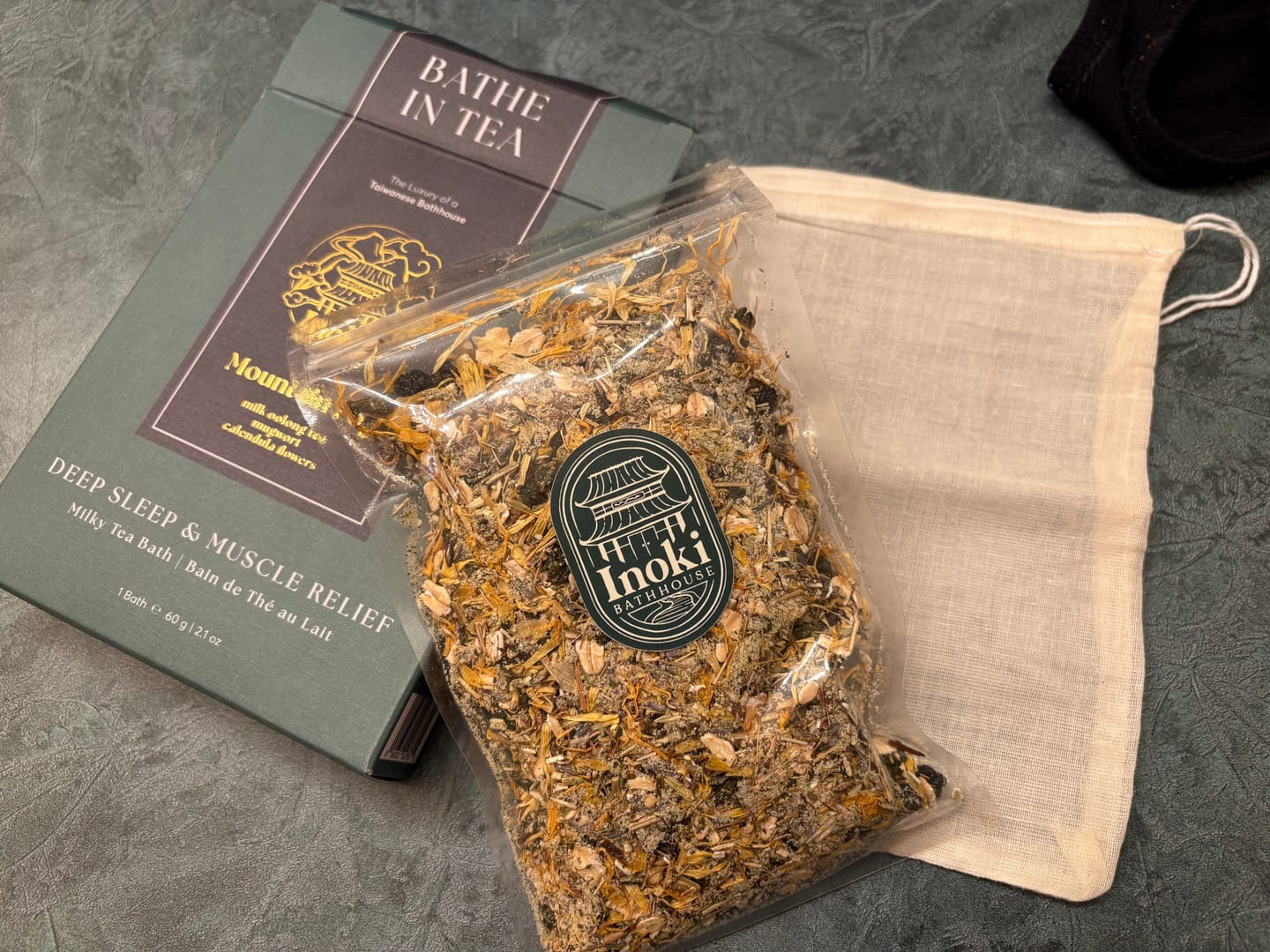 Customer photo review of Mountain Fog - Deep Sleep & Muscle Relief