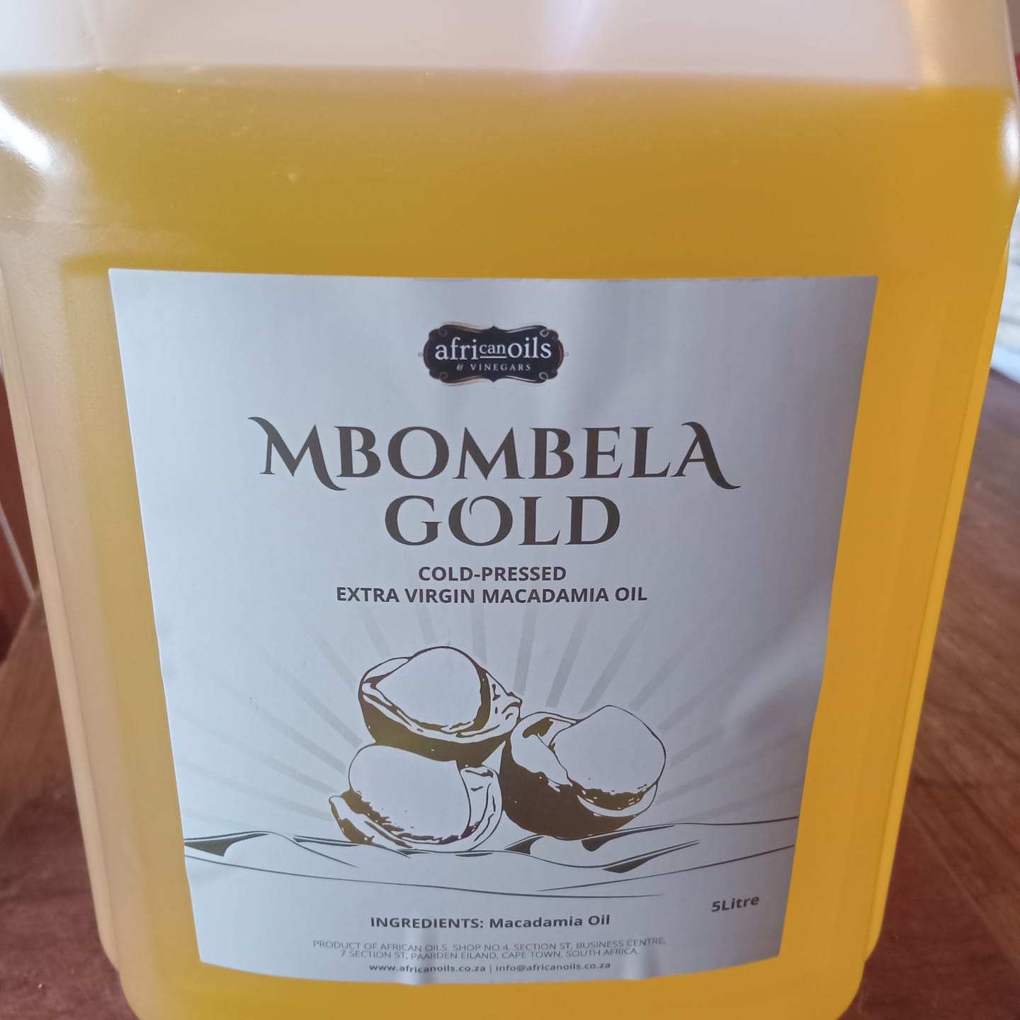 Customer photo review of 5L Cold-Pressed Macadamia Oil - Mbombela