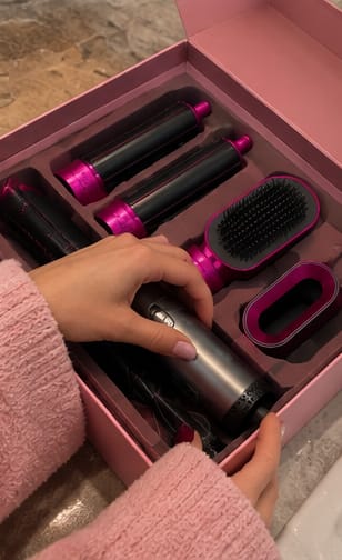 Customer photo review of IoniqHair MultiStyler V5