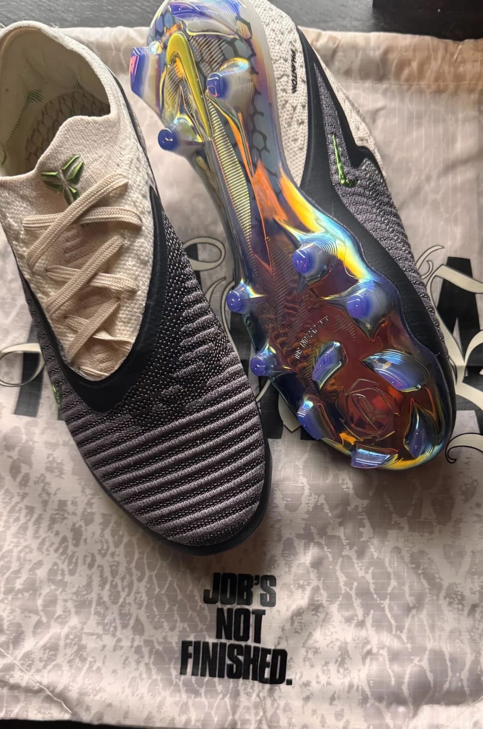 Customer photo review of Kobe Bryant x Phantom 6 Low Elite FG SE