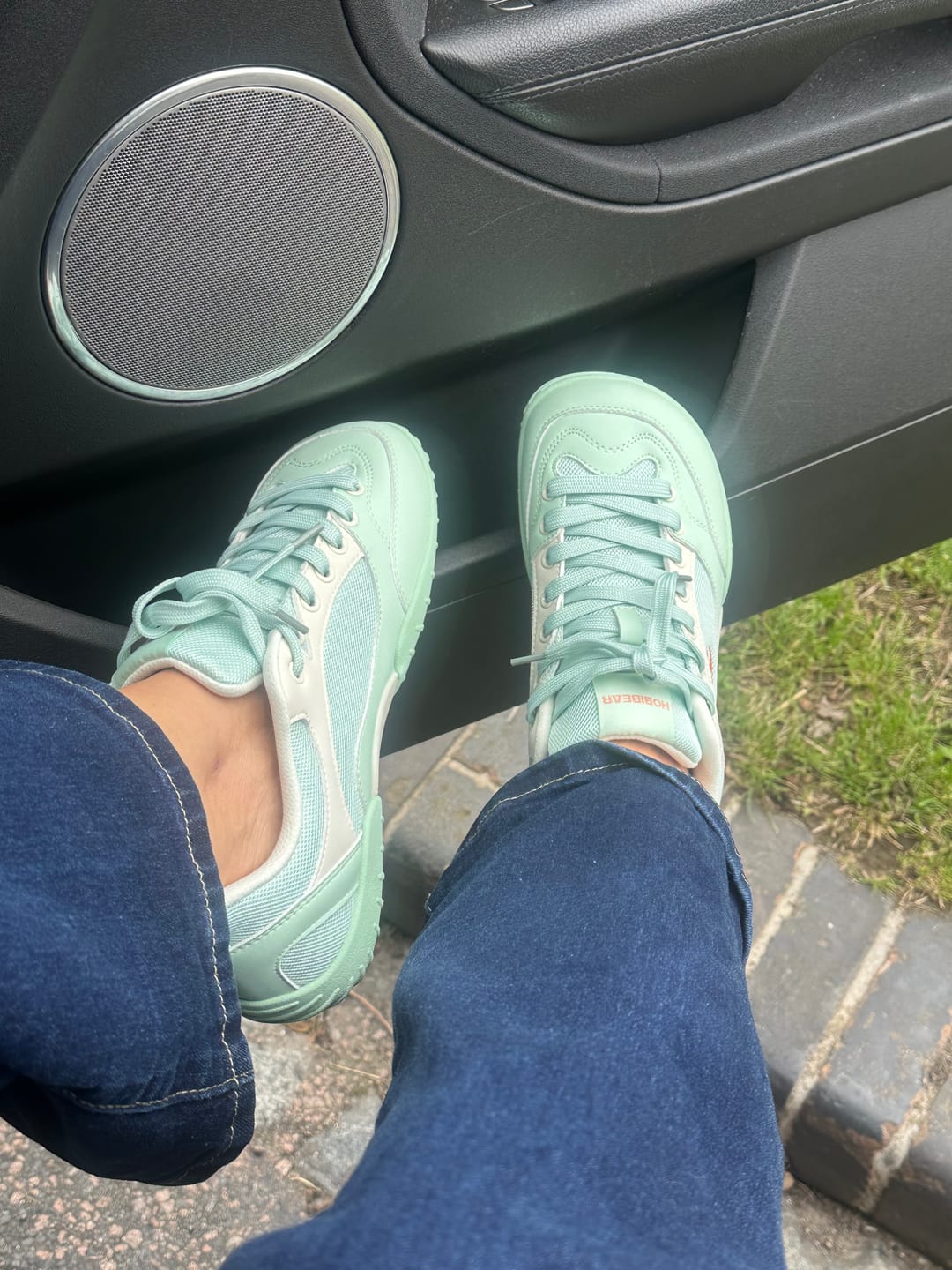 Customer photo review of Tundra - Wide Toe Sneakers