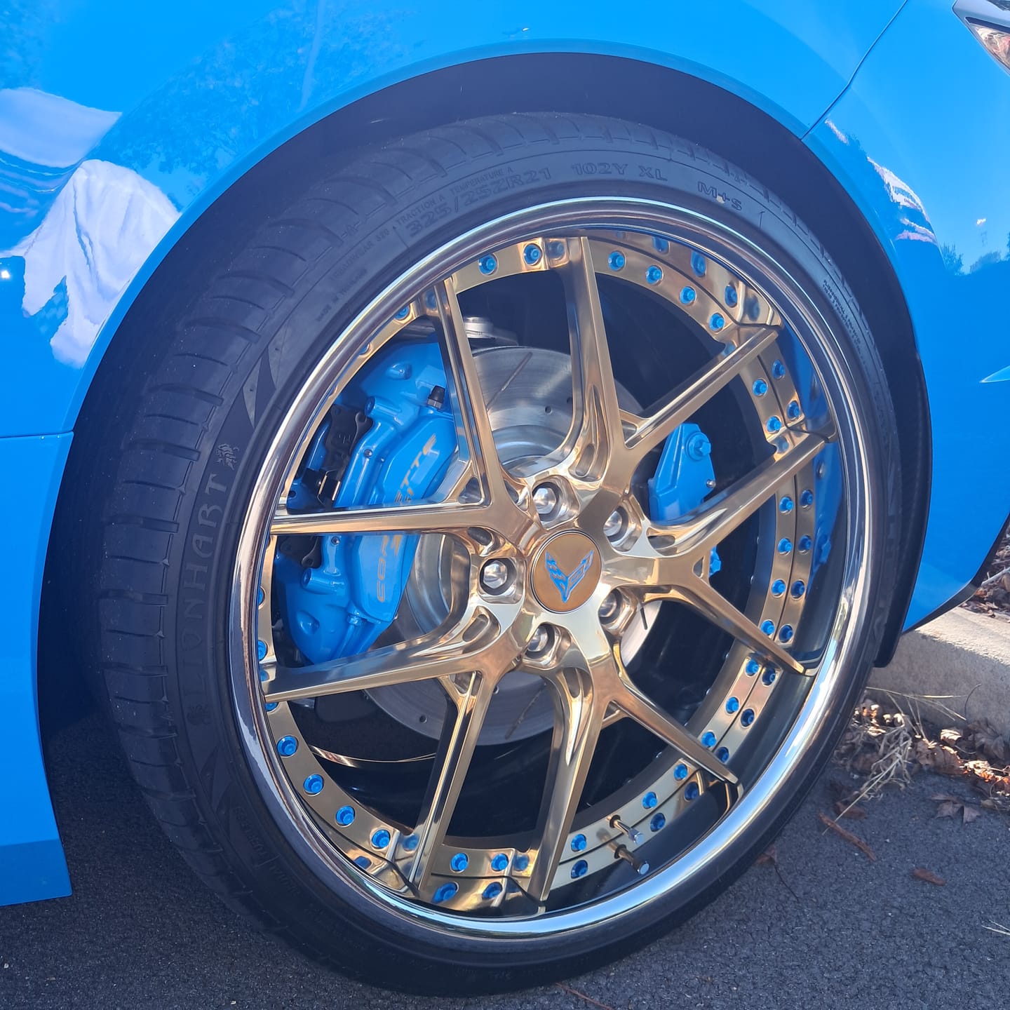 Customer photo review of RV-DR08D: CUSTOM FORGED 2-PIECE CHROME WHEELS
