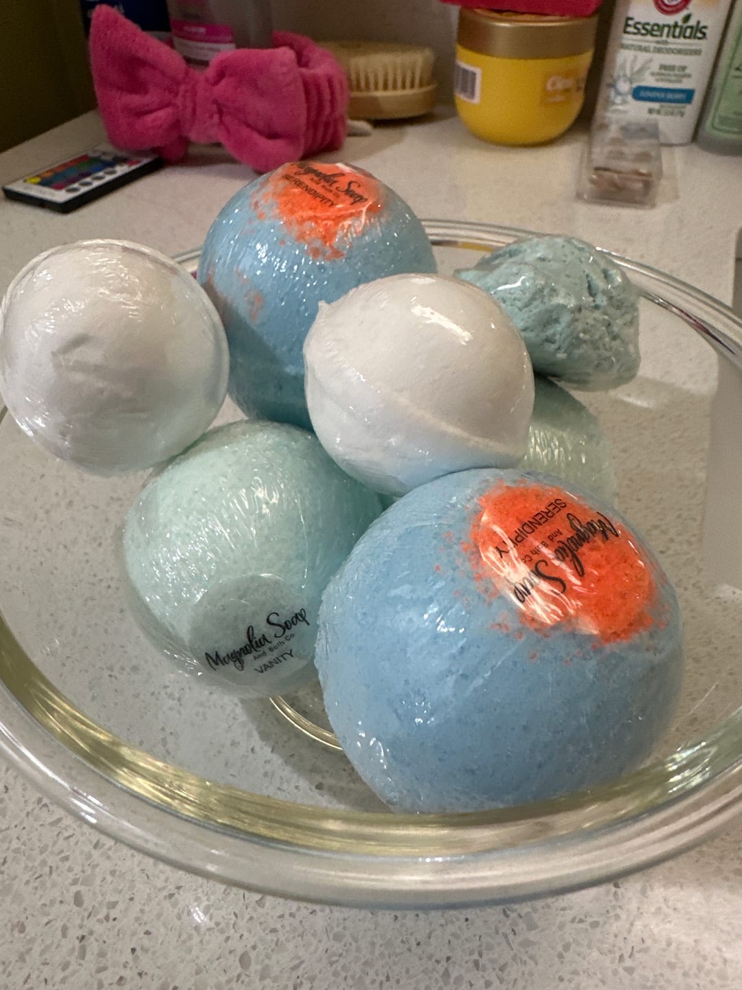 Customer photo review of Bath Bomb- Serendipity