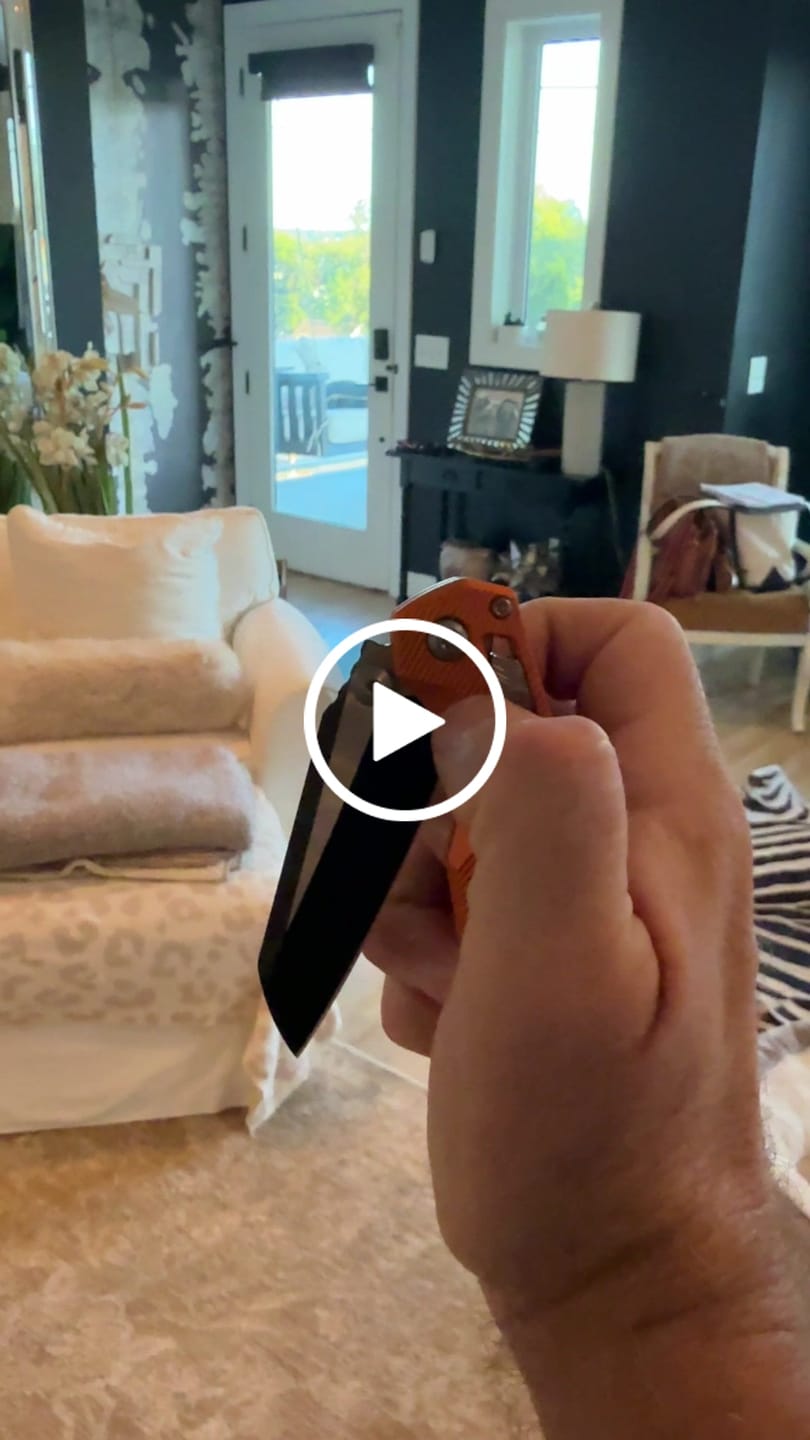 Customer video review of Microtech MSI Mini Ram-Lok Knife – 3.25" M390MK Blade, Two-Tone, Orange Fluted Aluminum – Made in USA (210M-1FLOR)