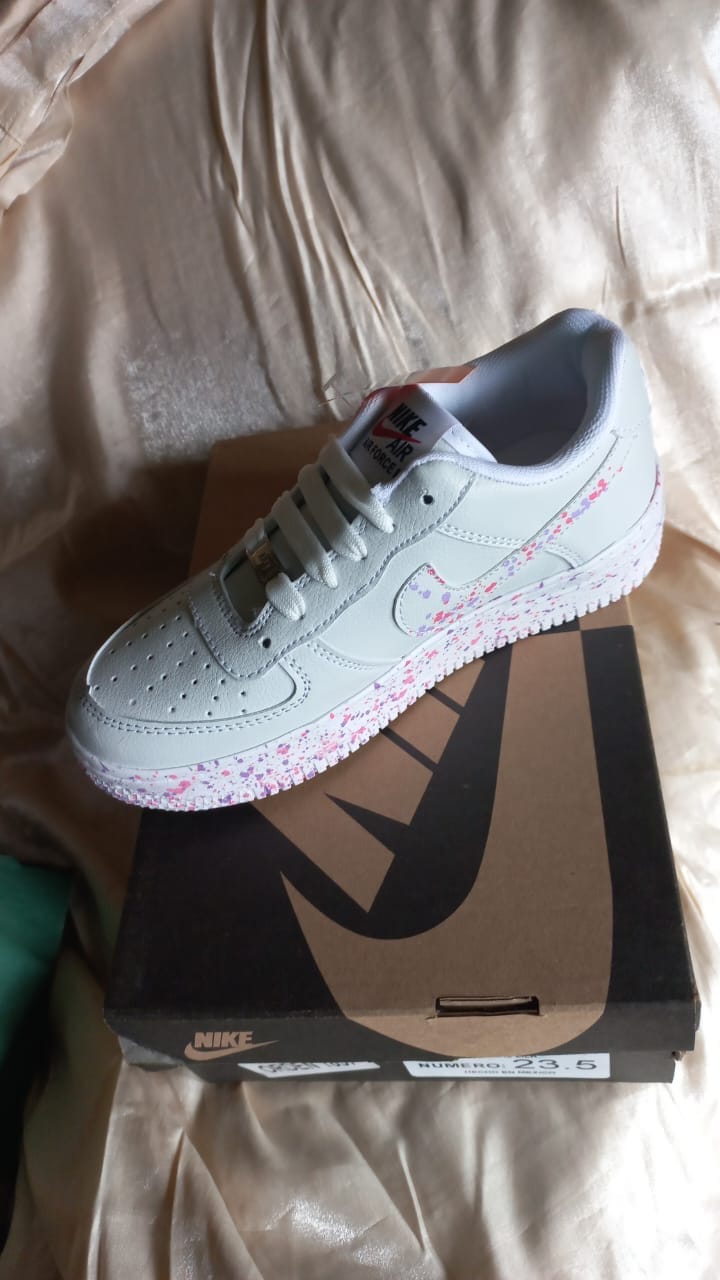 Customer photo review of Tenis 270 Plus Charpeado Coral Lila