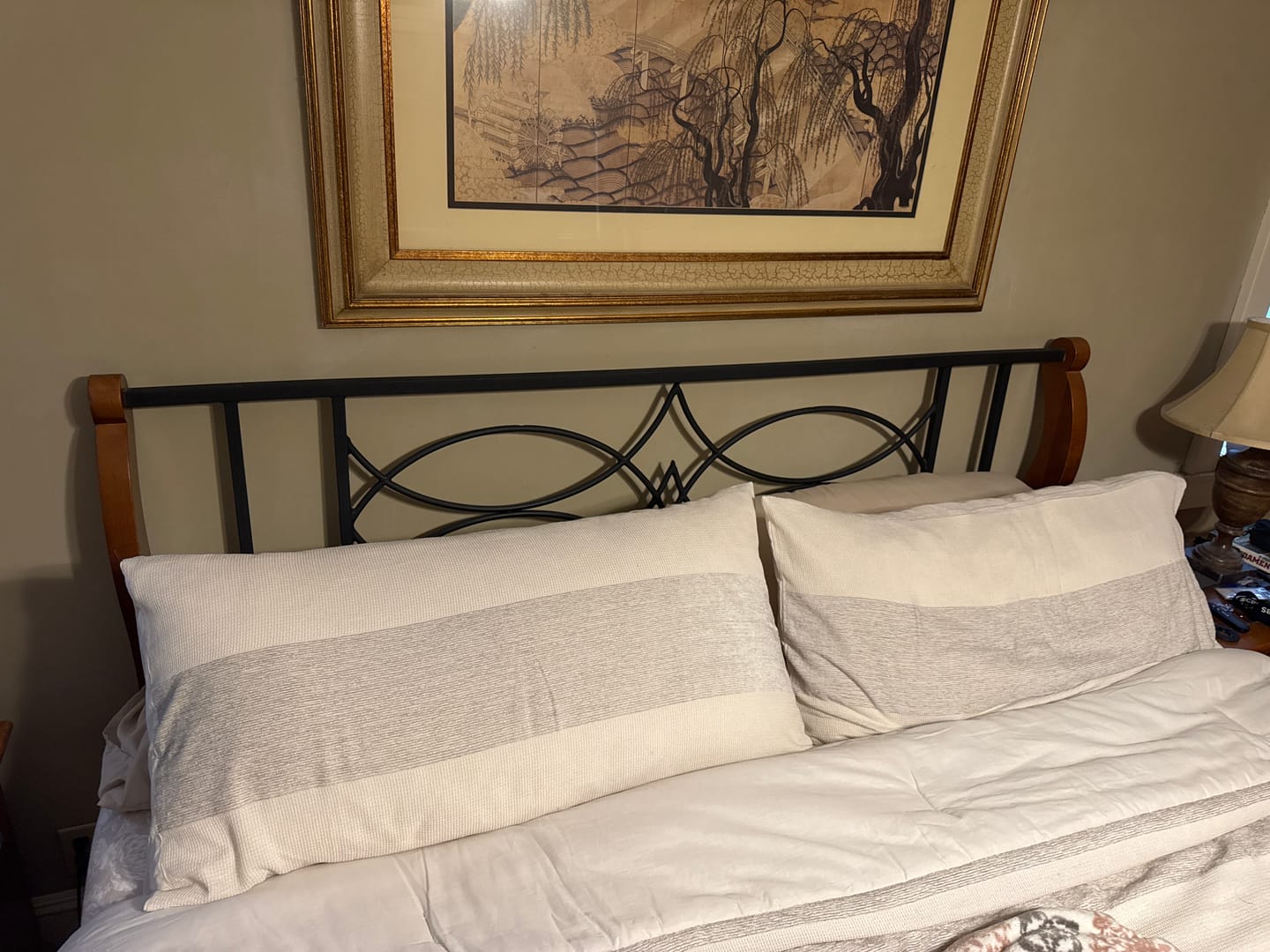 Customer photo review of Saatva Headboard Brackets