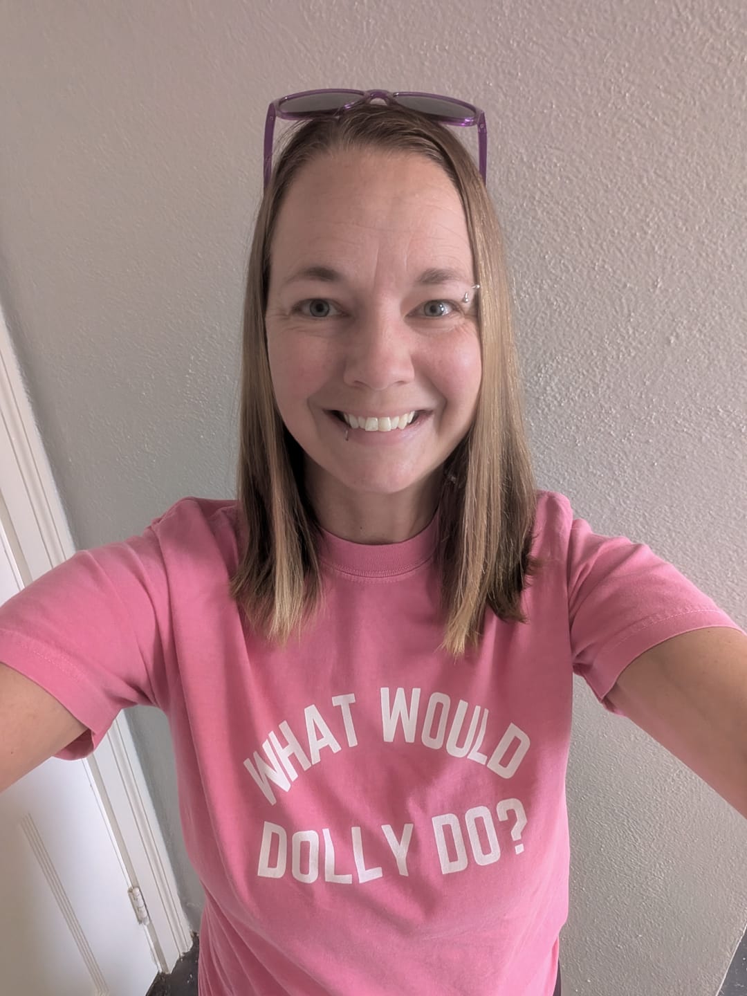 Customer photo review of What Would Dolly Do? Heavyweight T-Shirt