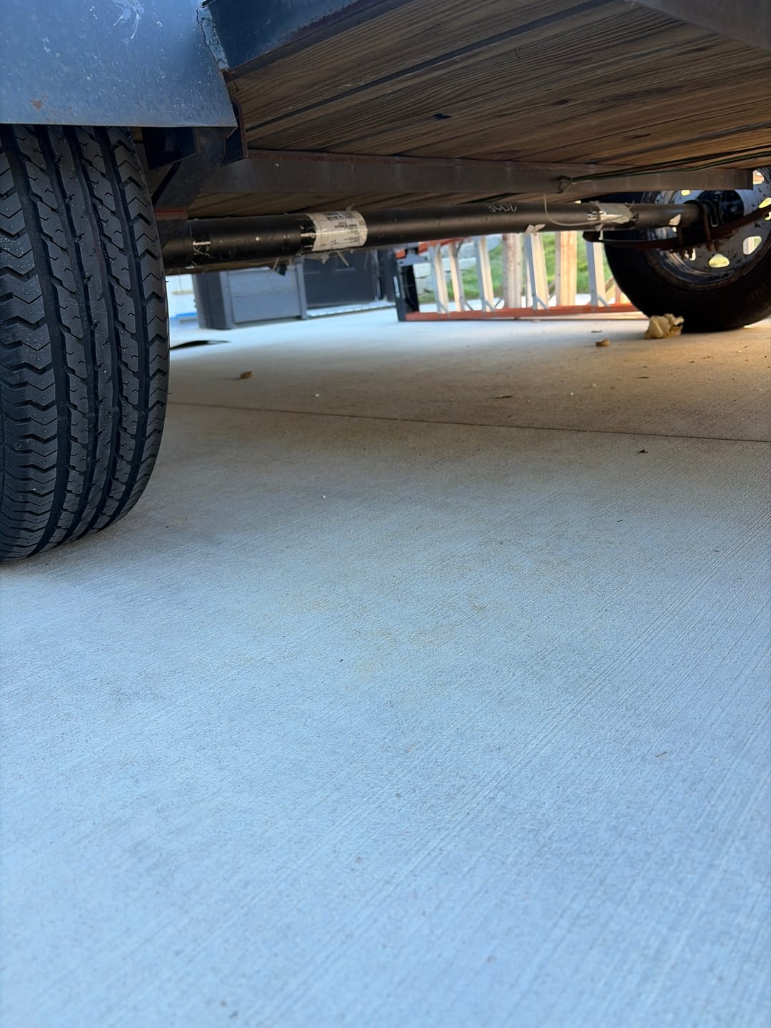 Customer photo review of 3500 lb Trailer Axle With Idler Hubs | Round Straight