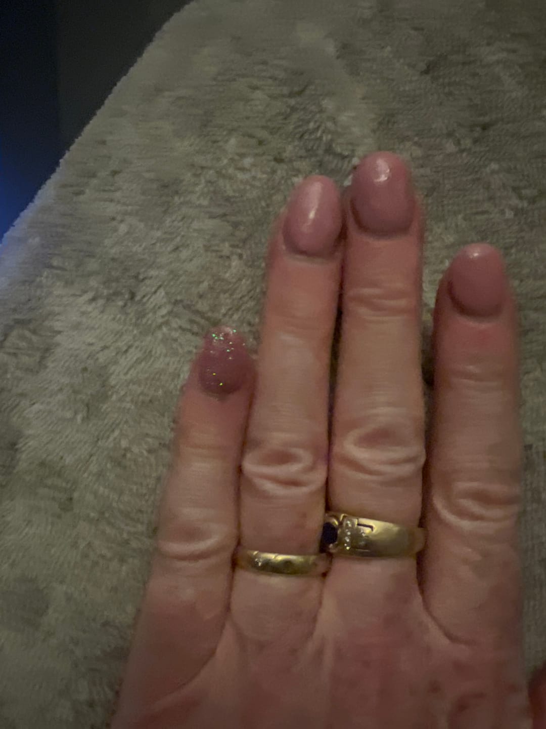 Customer photo review of Rose Sparkle Dipping Powder