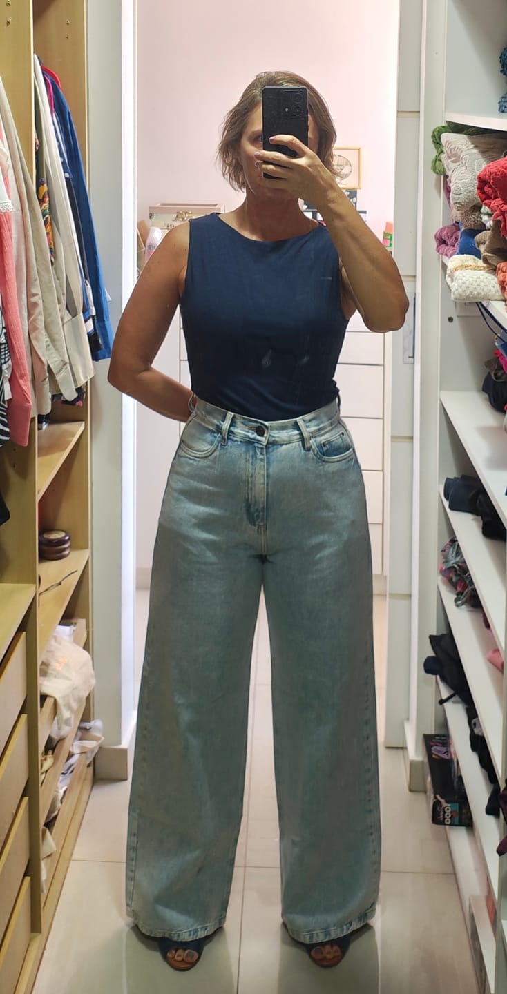 Customer photo review of Calça Jeans Wide Leg Buriti Azul Claro
