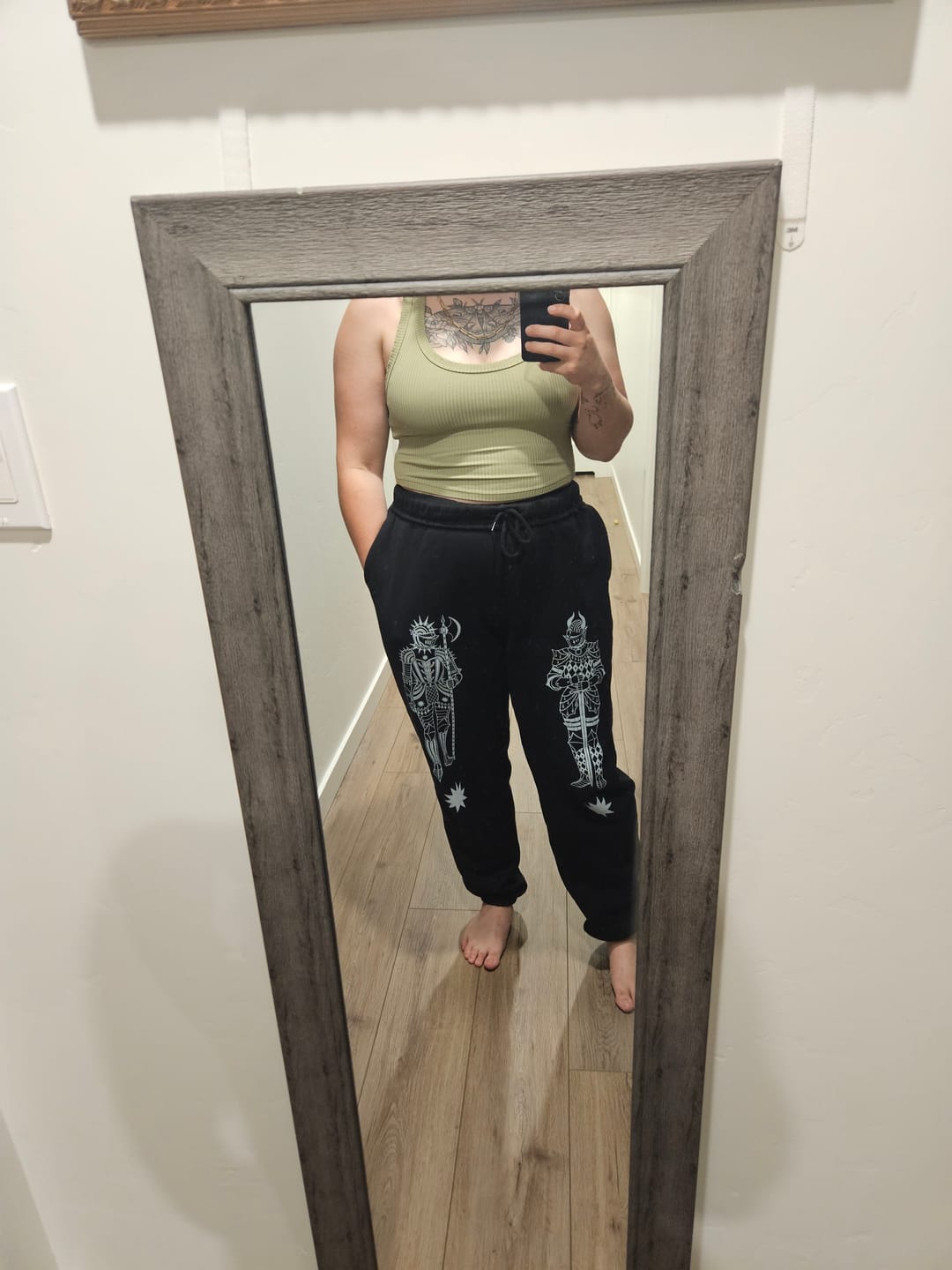 Customer photo review of Knight Relax Joggers
