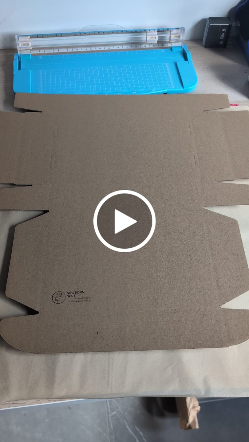Customer video review of 250 x 170 x 52mm Tuck Front Brown Mailing Box B124