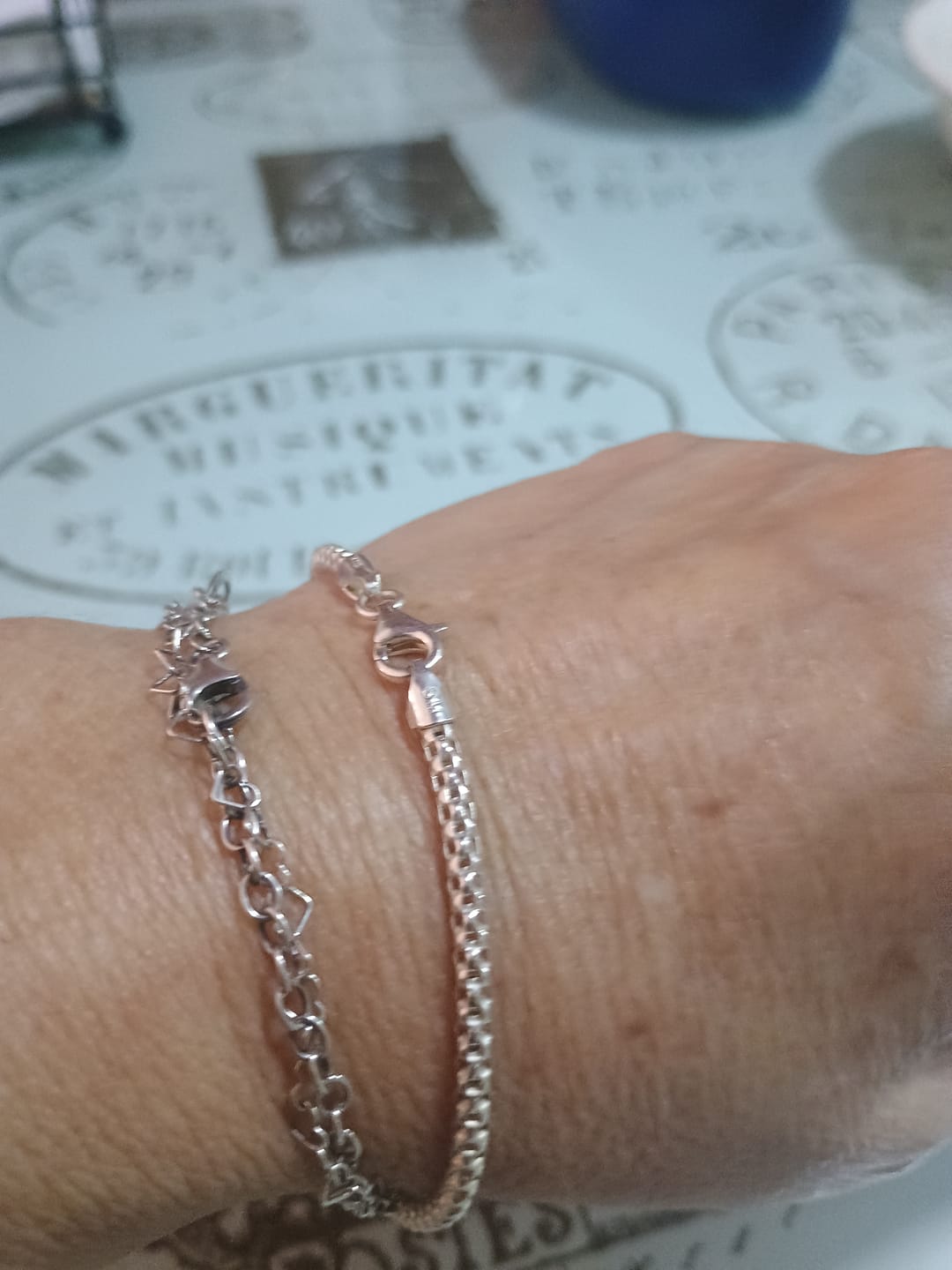 Reseña de Ana F. sobre Pulsera Espuma Gruesa
