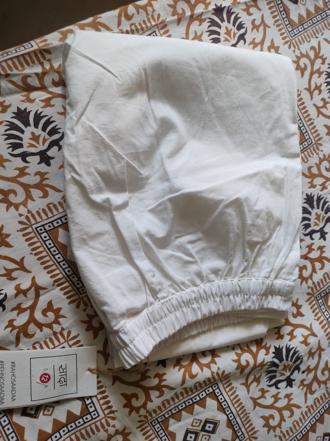 Customer photo review of Women White Cotton Pant