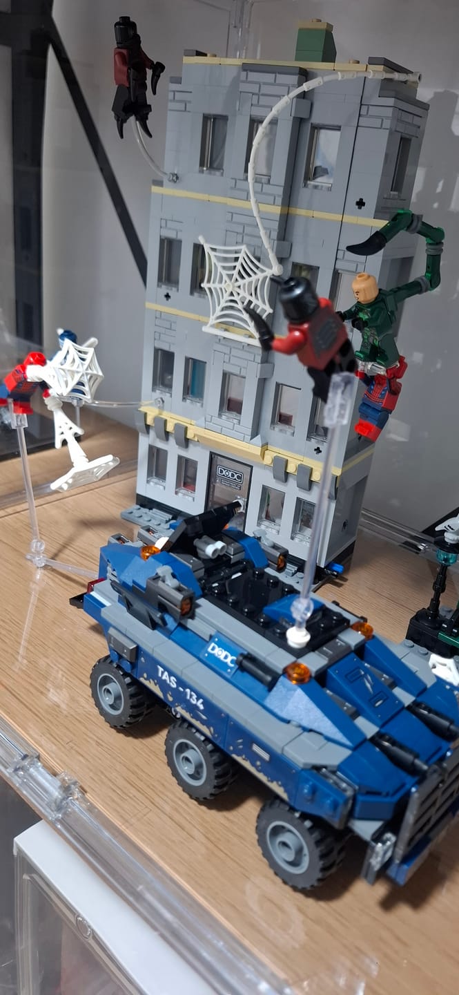 Customer photo review of Spider-Man: Persecución del Furgón Penitenciario