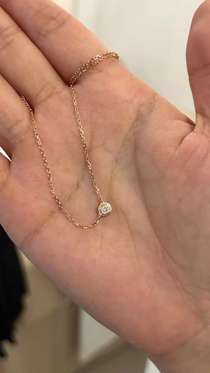 Customer photo review of D'Amour 1 Diamond Necklace