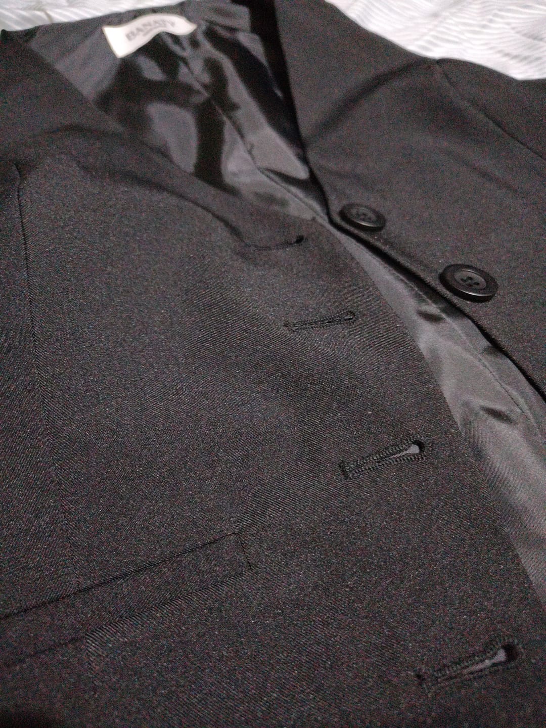 Customer photo review of Chaleco Sastrero negro