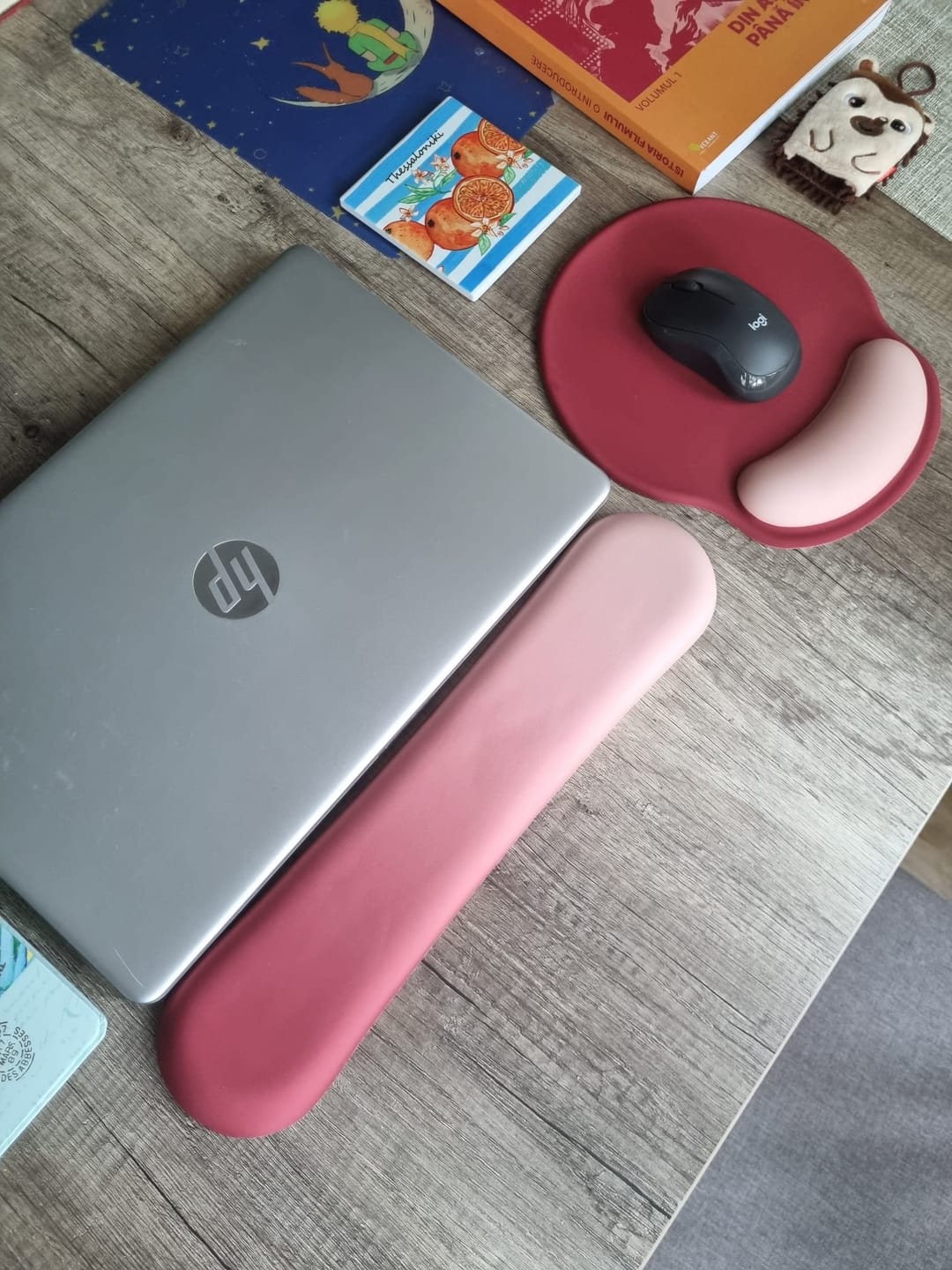 Customer photo review of Mousepad ergonomic cu Spuma cu Memorie pentru, Rosu