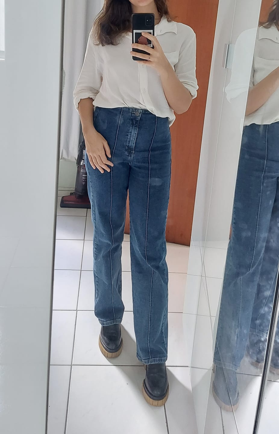 Customer photo review of Calça Jeans Reta Mandacaru Azul Médio
