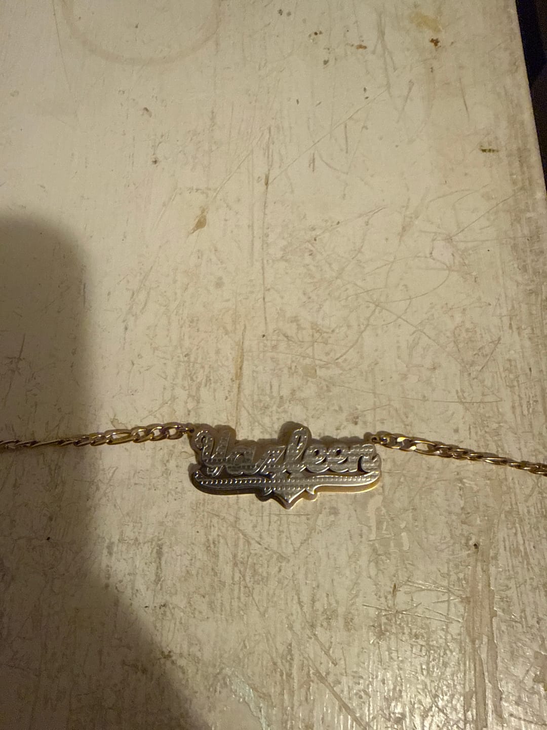 Customer photo review of Double Plated Pop Out Heart Name Necklace w/ Figaro Chain