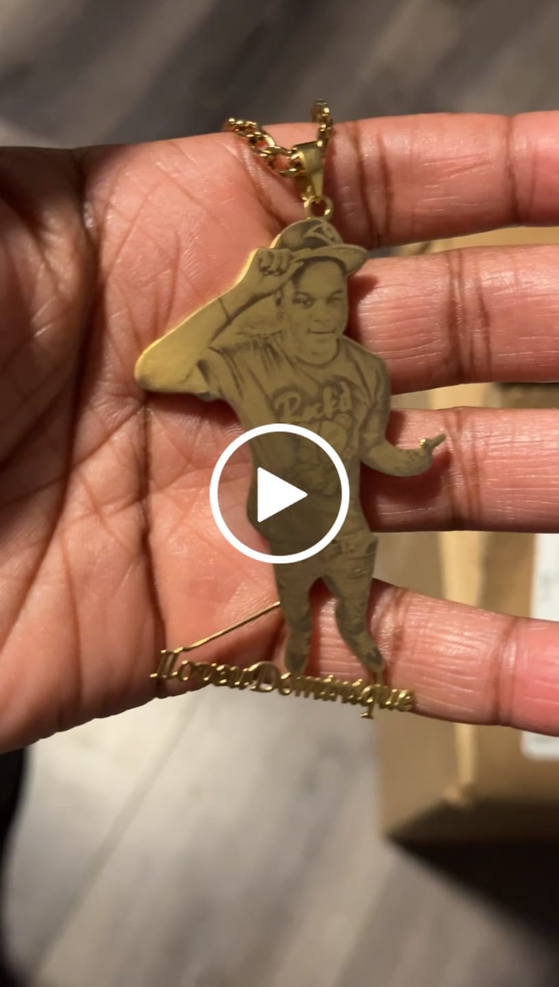 Customer video review of Custom Photo Engraved Pendant Necklace