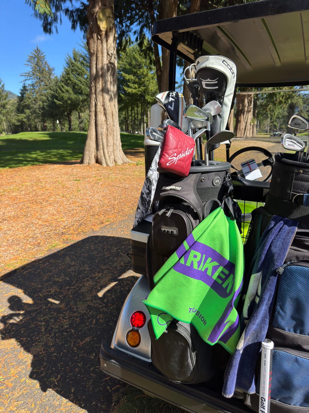 Customer photo review of Transfusion Crayon Caddy Golf Towel