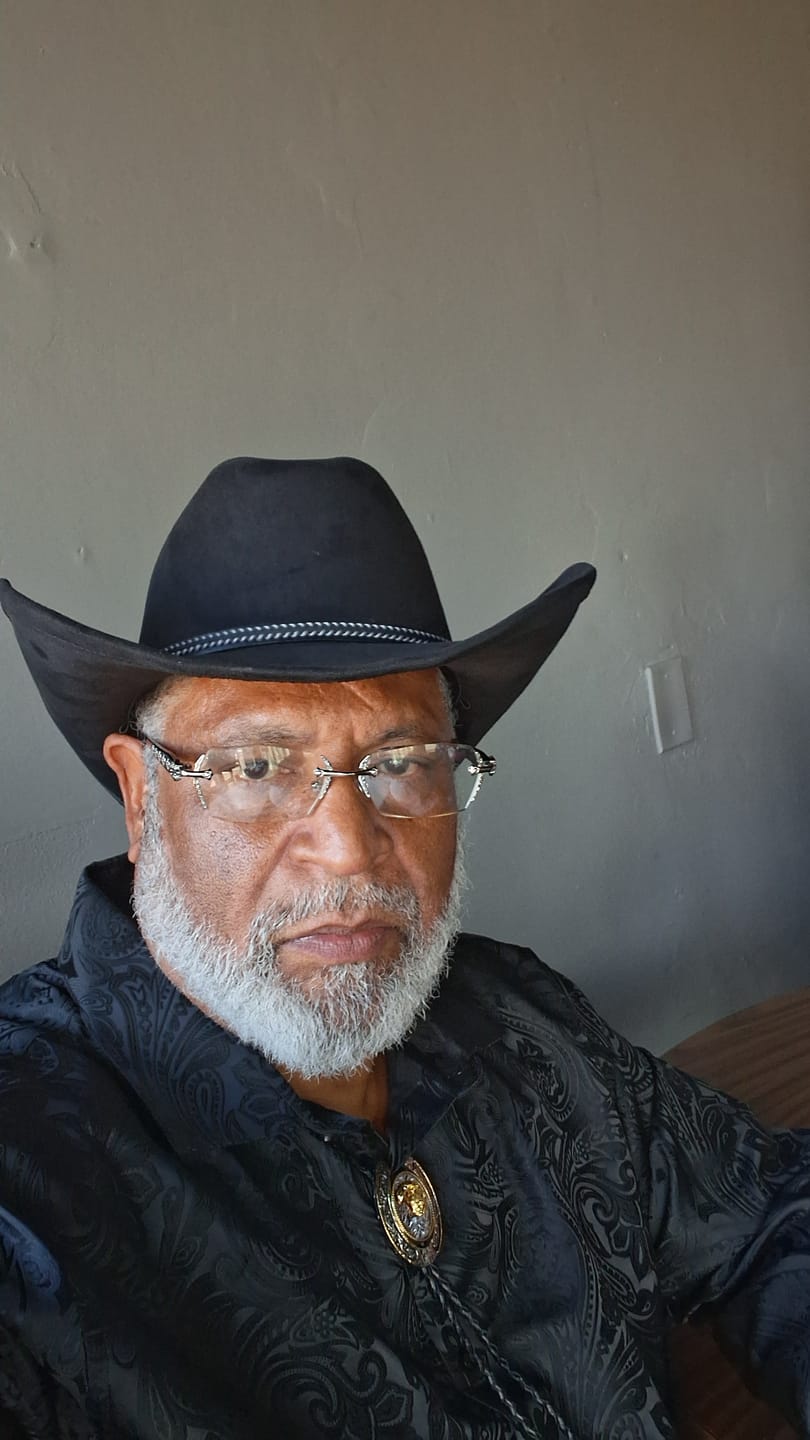 Customer photo review of Barry. Wang Mens Black Dress Shirt CowBoy Paisley Long Sleeve Button Up Shirt