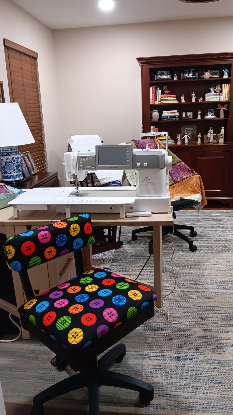 Customer photo review of Arrow Hydraulic Sewing Chair