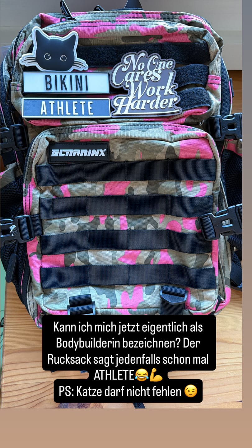 Customer photo review of Mochila Táctica 25L All In Rosa Camuflaje