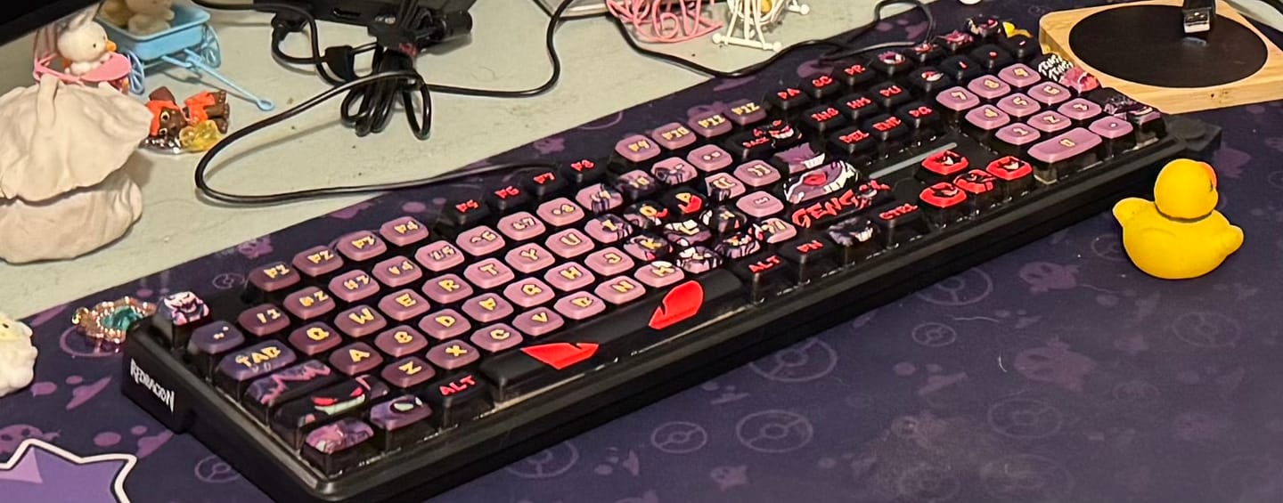 Customer photo review of Pudding Four-sided Light-transmitting Anime Keycaps