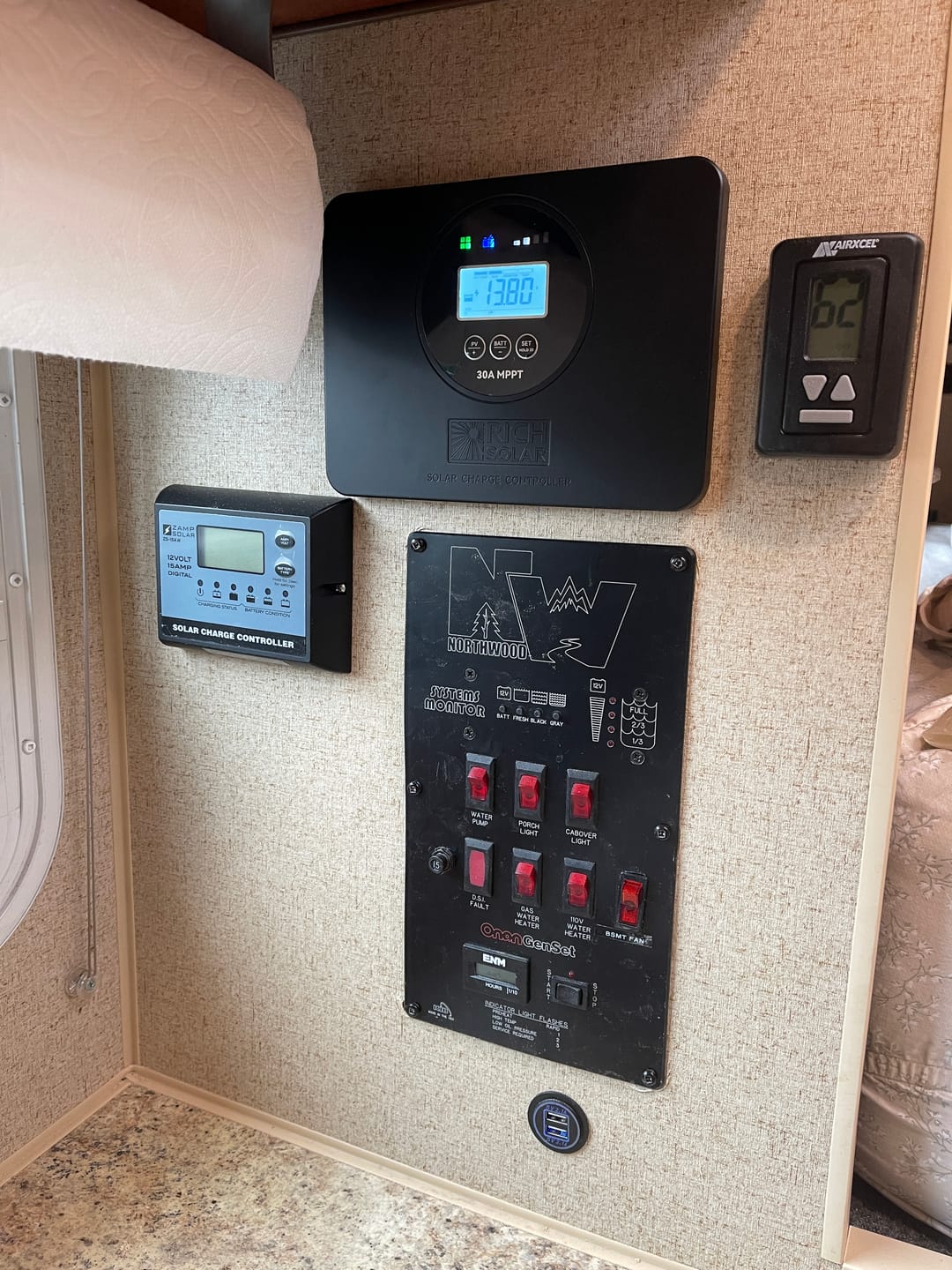 Customer photo review of BRAVO PRO 30 | Premium 30A 12V/24V MPPT Flush Mount Solar Controller for RVs, Trailers, Campers, Vans, Boats, Off-Grid | With Bluetooth | UL1741 Certified