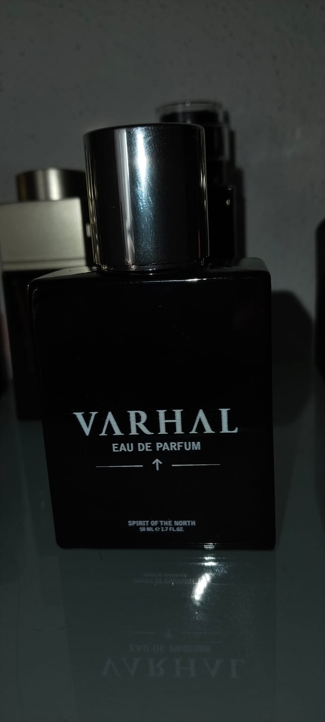 Customer photo review of VARHAL – Spirit of the North | Eau de Parfum