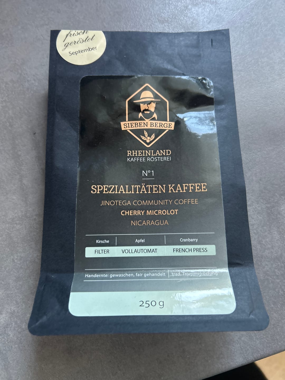 Customer photo review of N°1 Farmers Gold – Feinste Höhenlagenqualität – Microlot Rarität aus Nicaragua