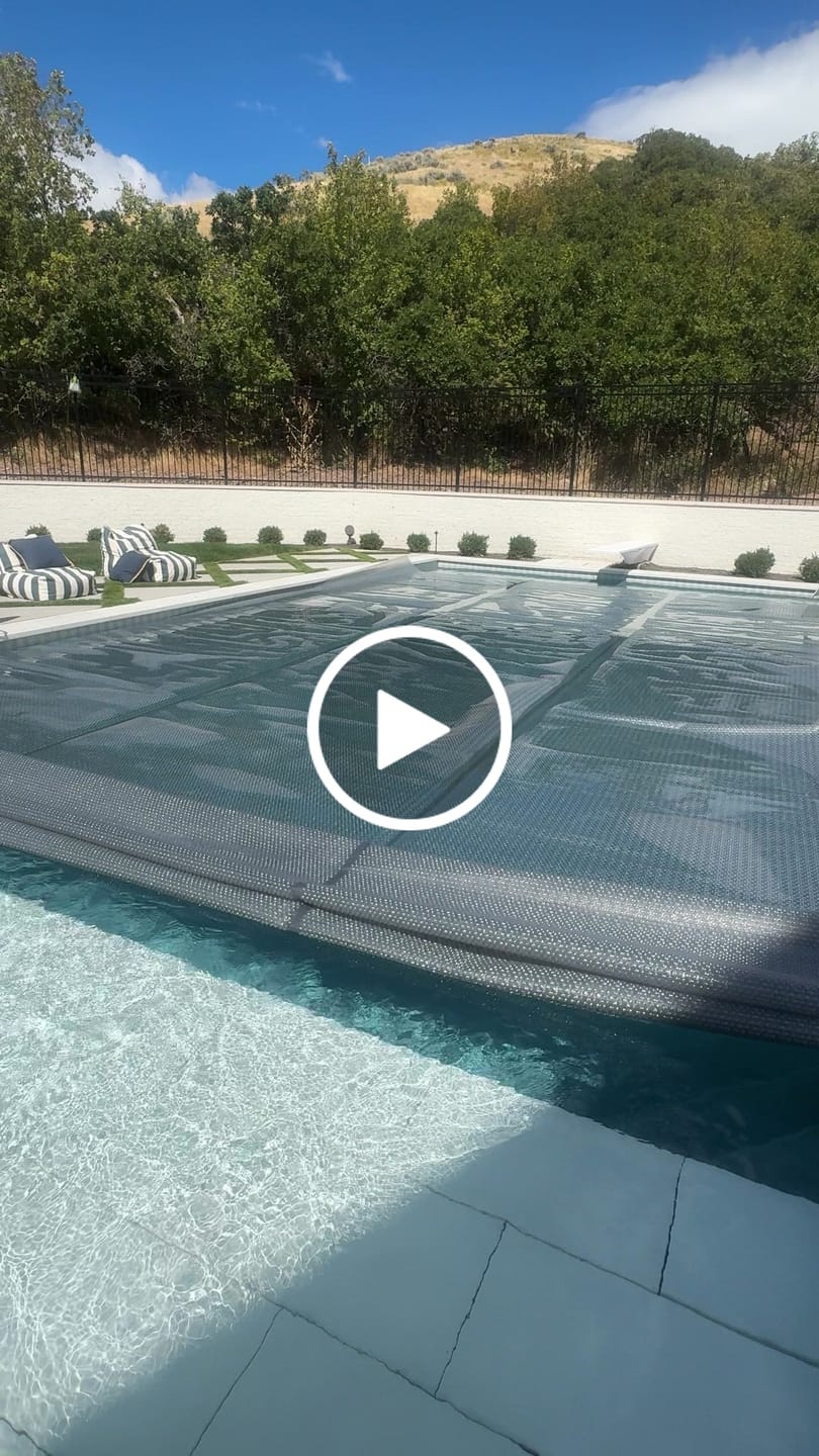 Customer video review of GeoBubble Gen2 Sol+Guard™ Graphene Enhanced High-Performance Pool Cover