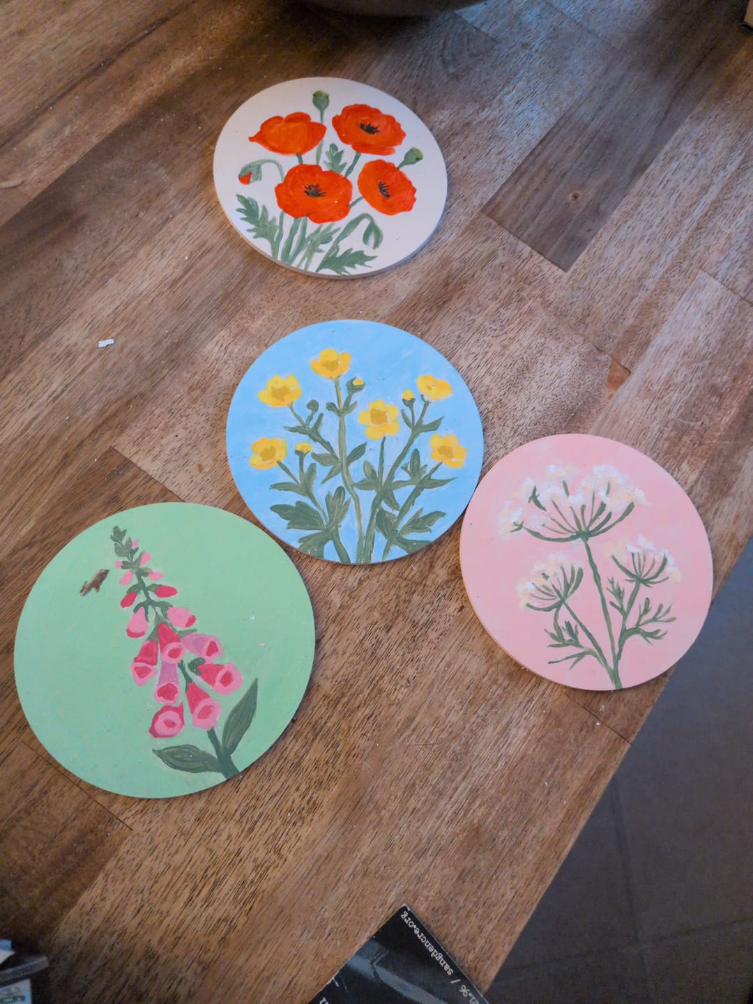 Customer photo review of Peinture par numéros Dessous de Verre 10cm (6 pièces) - Fleurs Sauvages
