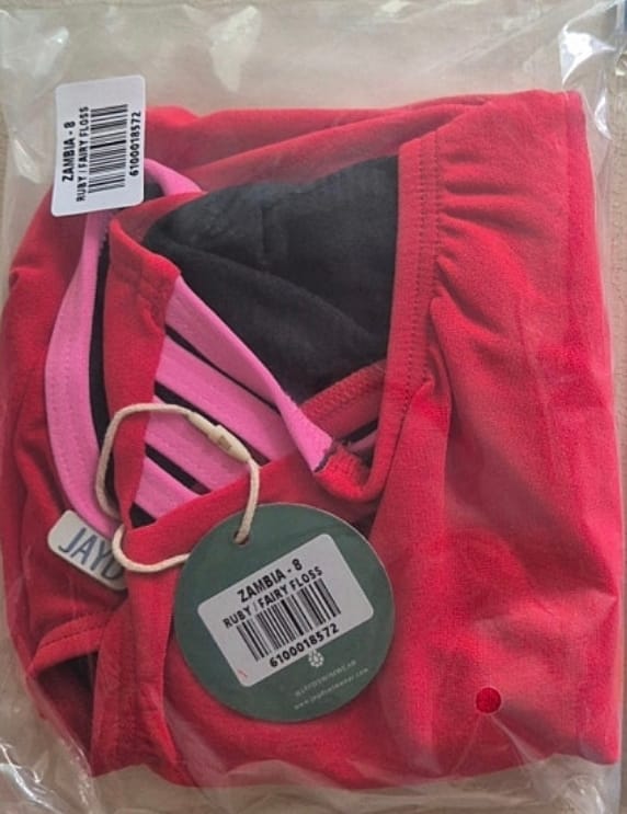 Customer photo review of ZAMBIA ONE PIECE - Ruby|Fairy Floss