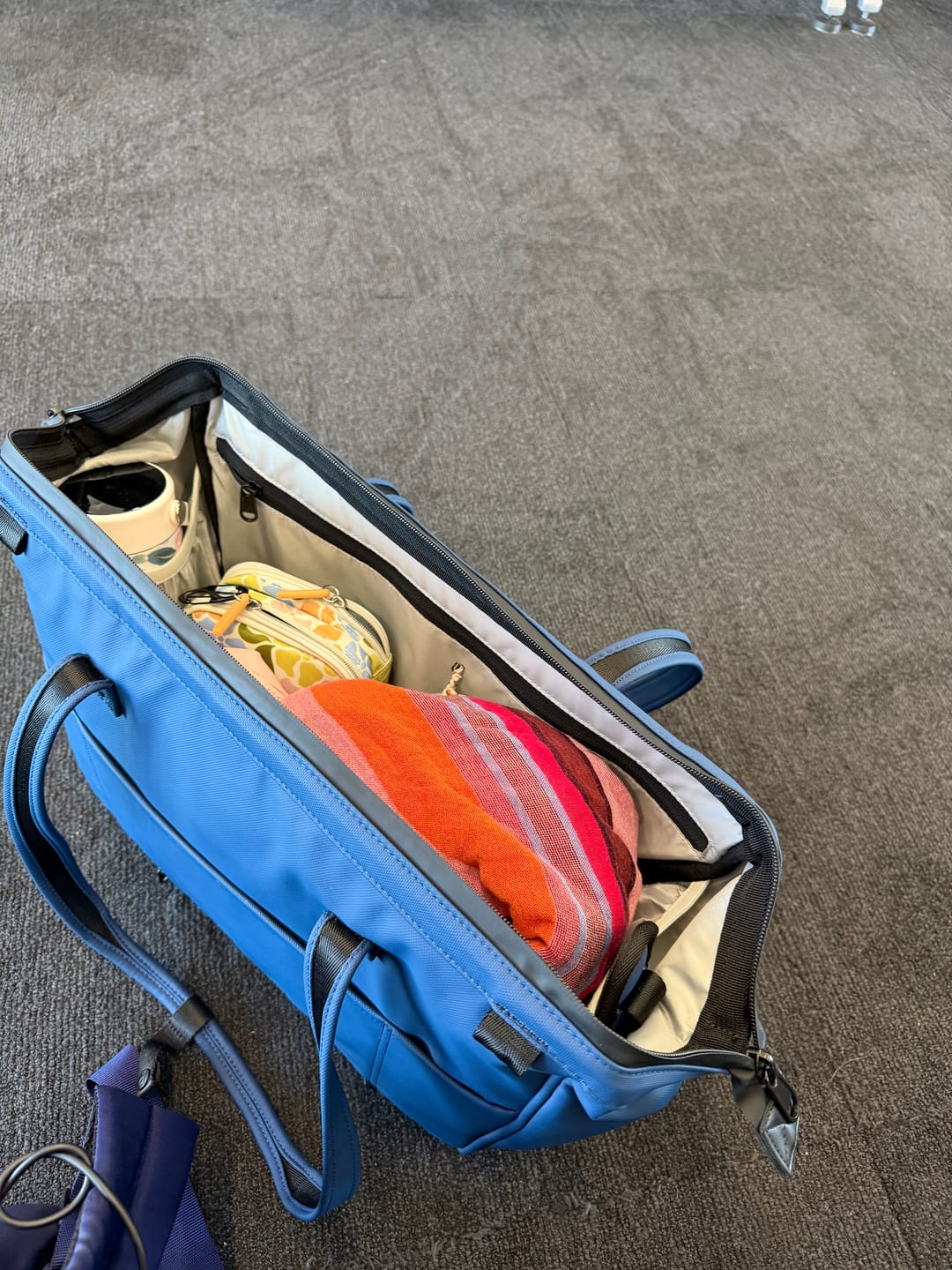 Customer photo review of Cascade Tote - Standard