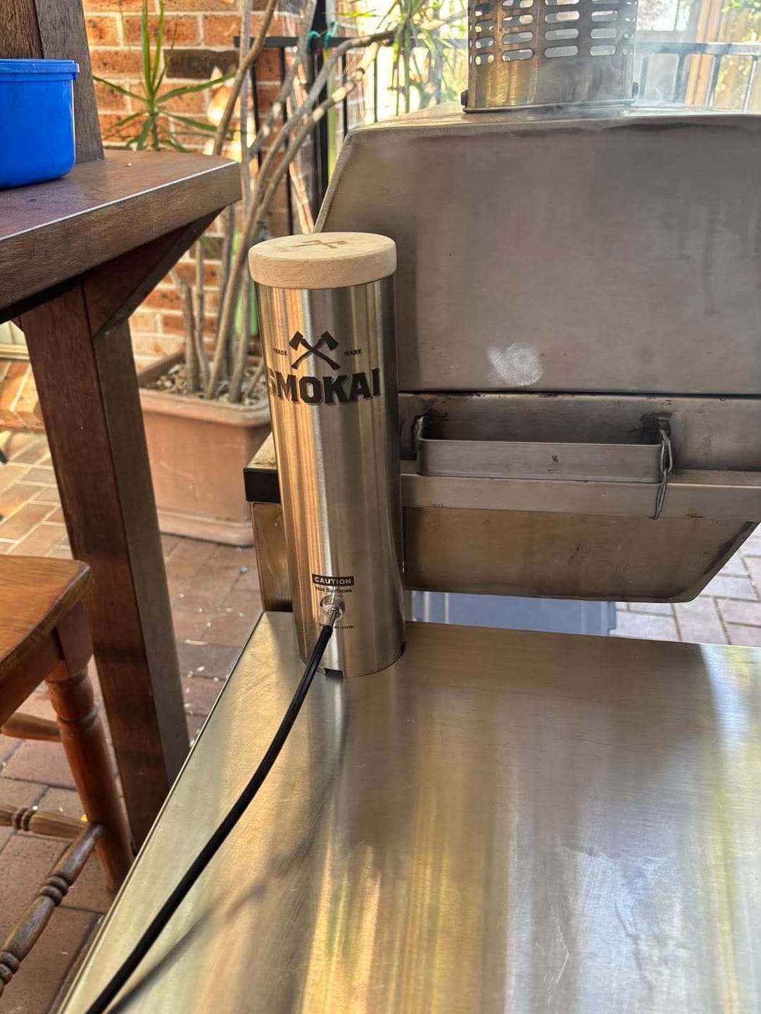 Customer photo review of Smokai 1 Litre Classic Smoke Generator