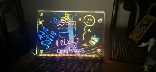 Customer photo review of Planche à Dessin Lumineuse LED Effaçable avec Support USB