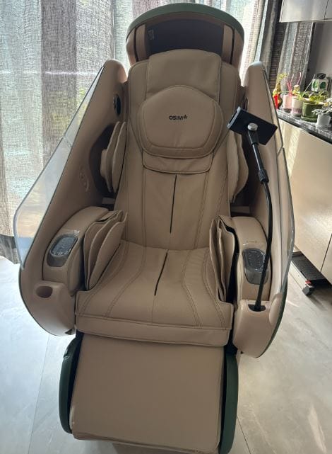 Customer photo review of uDream·AI Well-Being Massage Chair | Advanced AI Massage Chair