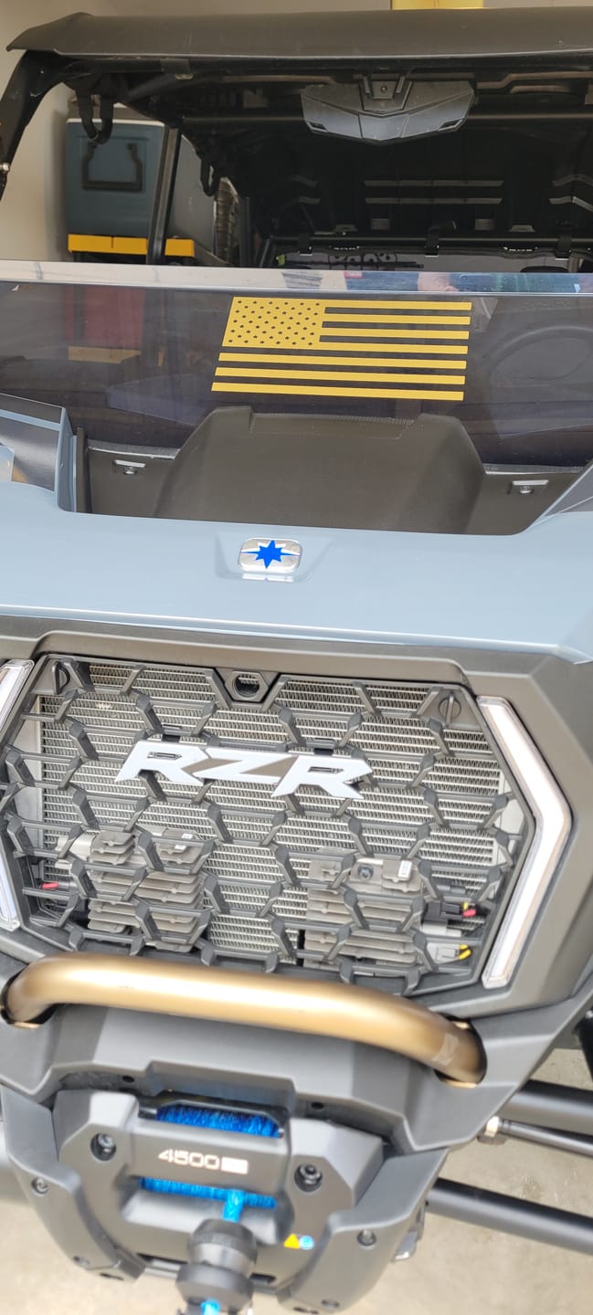Customer photo review of Grill Logo Badge – Polaris RZR XP 1000 (2024–2025) & 26 XP and XPS NEW grille design