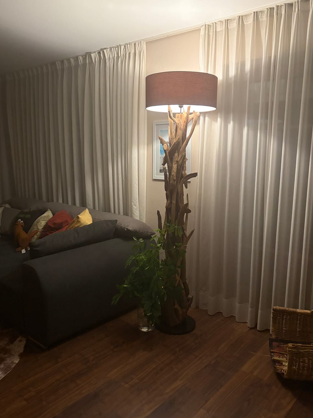 Customer photo review of Stehlampe Teakholz BLUMA  | Höhe 180 cm | inkl. Lampenschirm