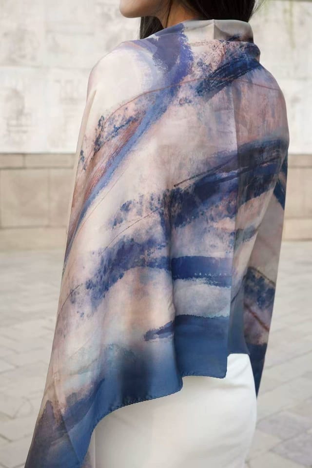 Customer photo review of Dunhuang Five Elements Printed Mulberry Silk Shawl / Scarf