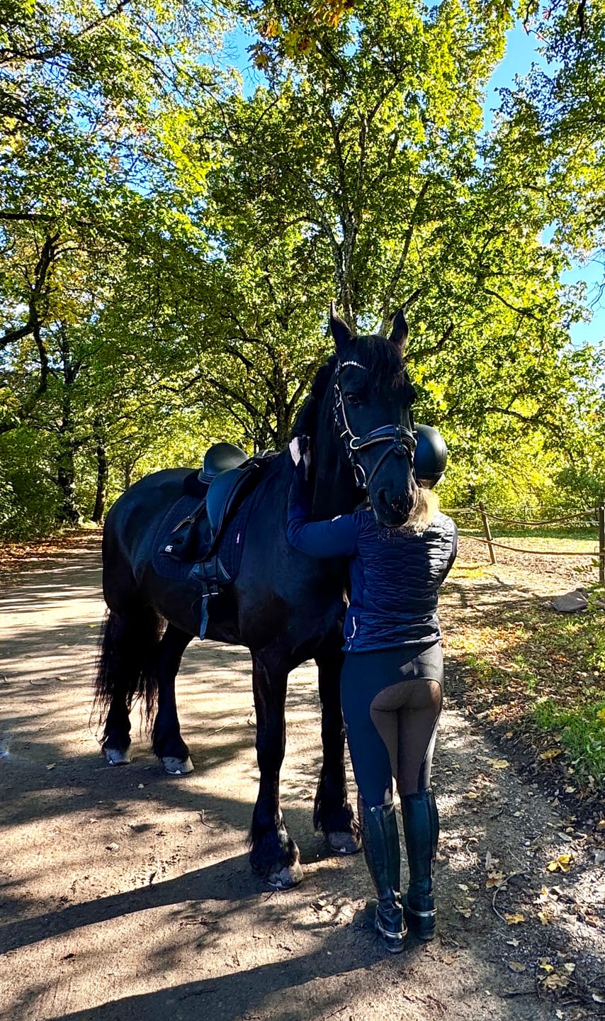 Customer photo review of Hazel Riding tights
