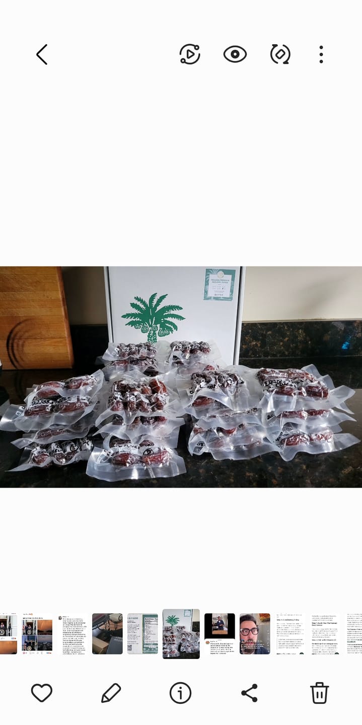 Customer photo review of Organic Premium Medjool Dates Box